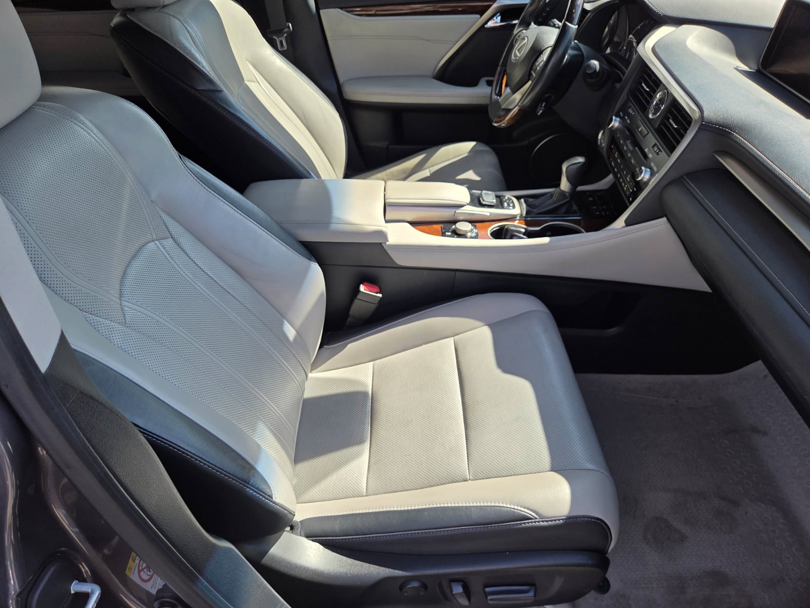 Used 2017 Lexus RX 350 FWD w/ Premium Package image 15