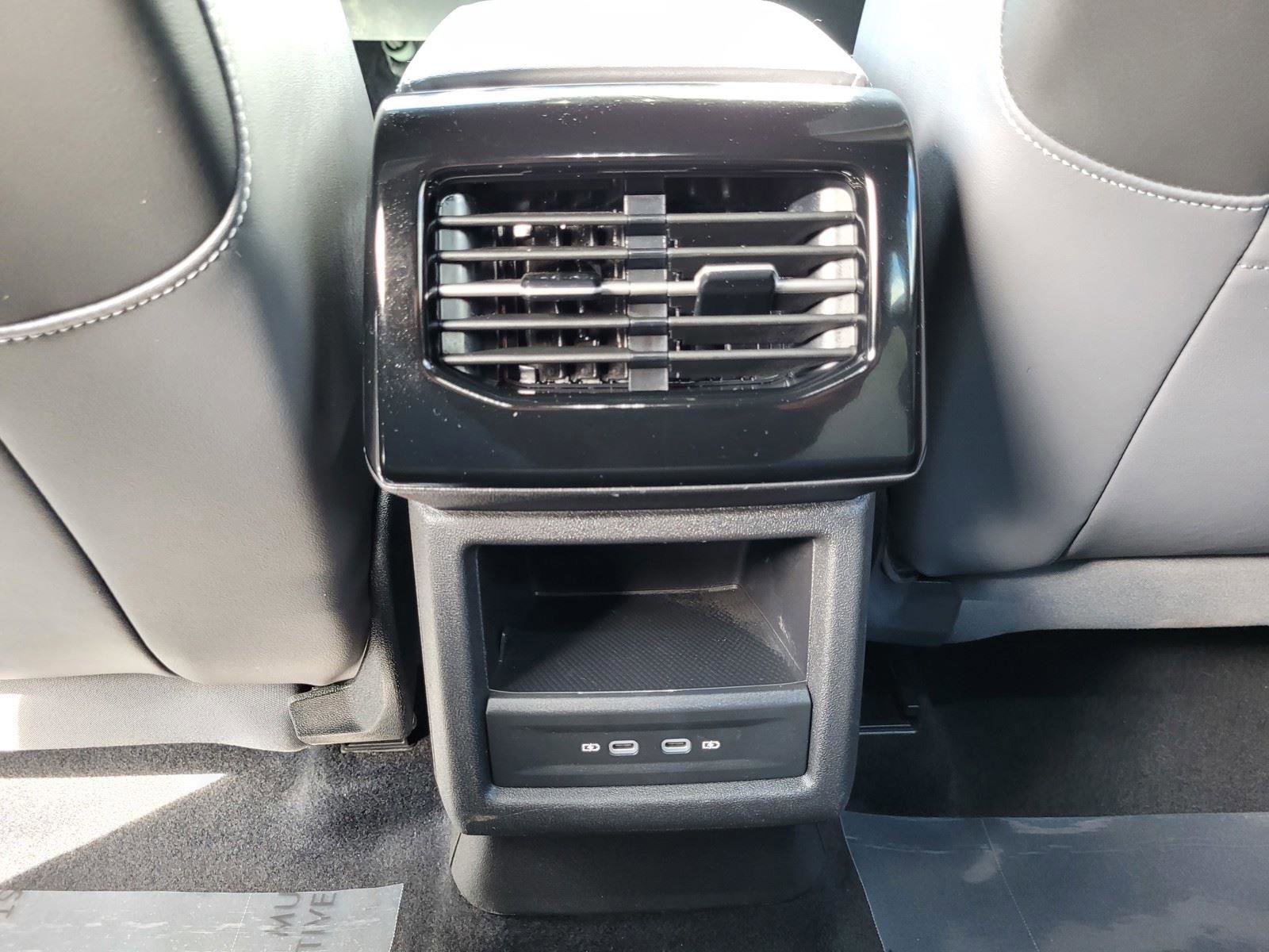 Used 2023 Volkswagen ID.4 Pro RWD image 17