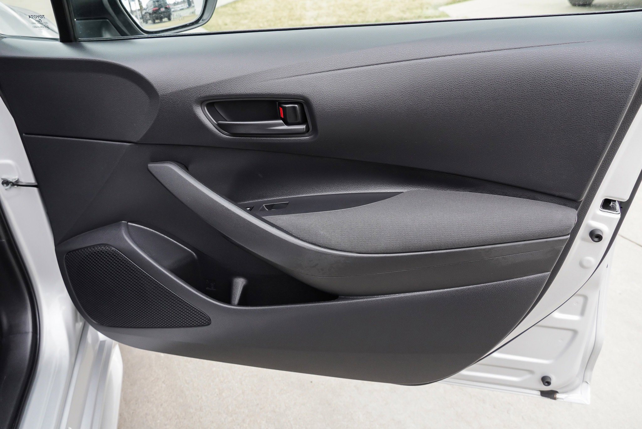 Certified 2024 Toyota Corolla LE image 25