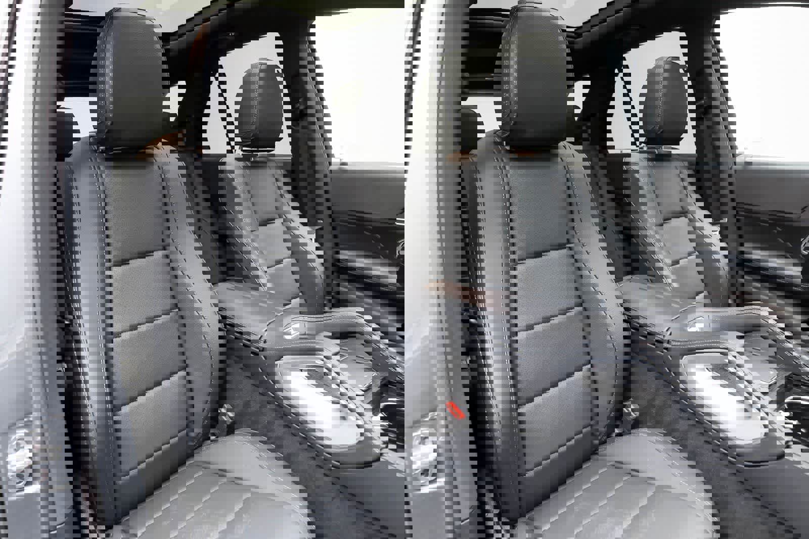 Used 2025 Mercedes-Benz GLE 450e 4MATIC w/ Driver Assistance Package image 62