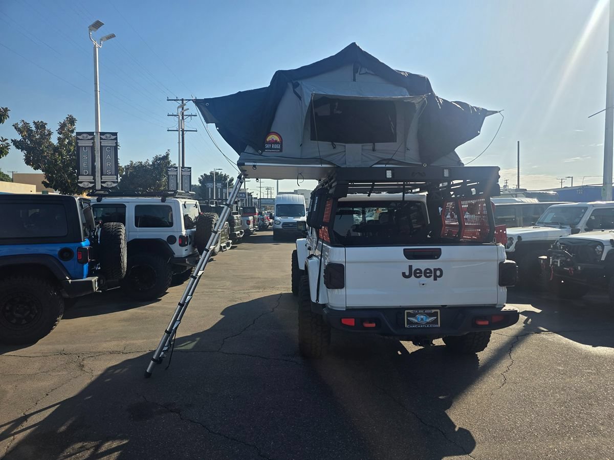 Used 2023 Jeep Gladiator Mojave w/ Cold Weather Group AWD/4WD image 58