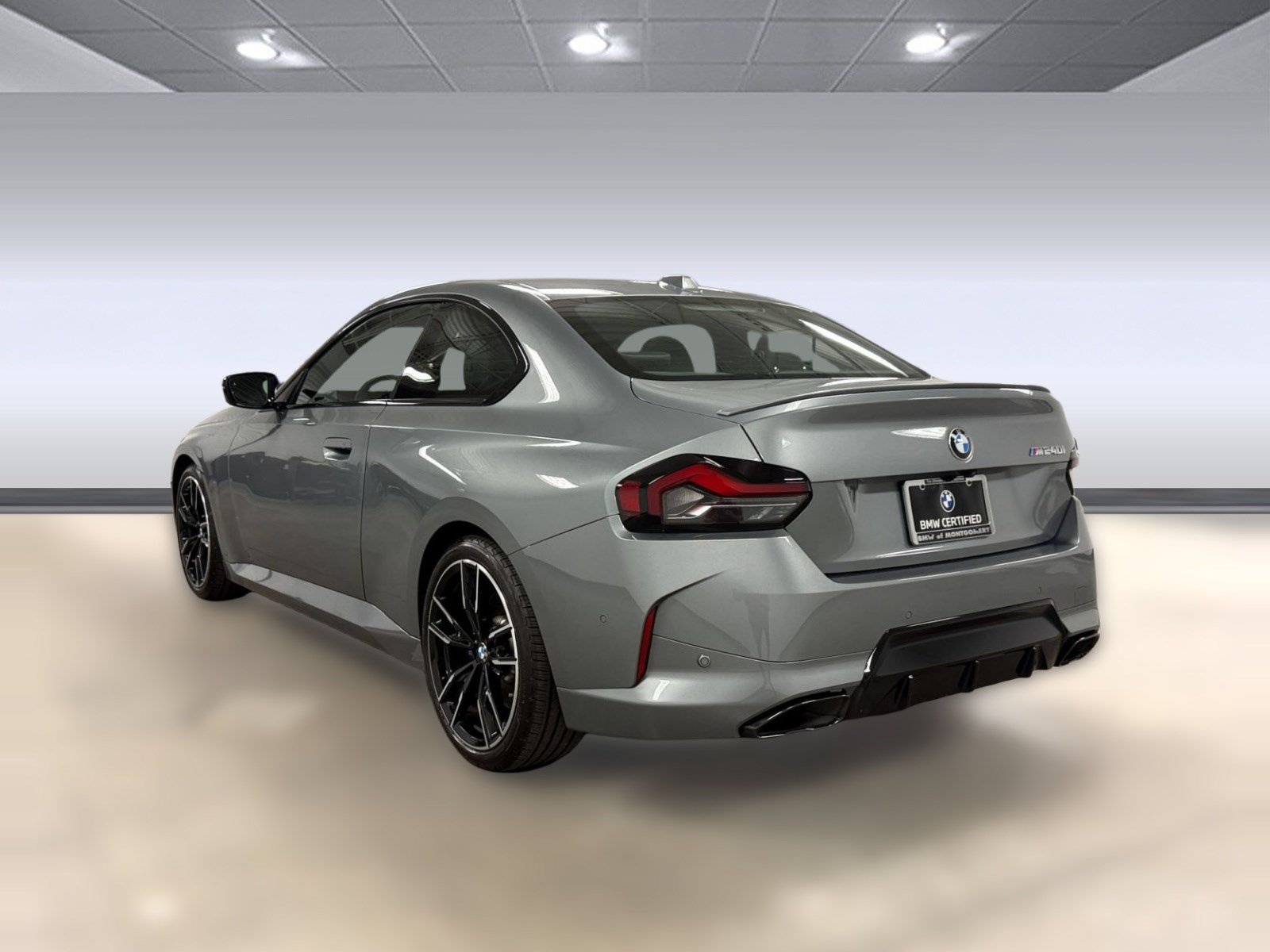 Certified 2025 BMW M240i Coupe RWD image 3