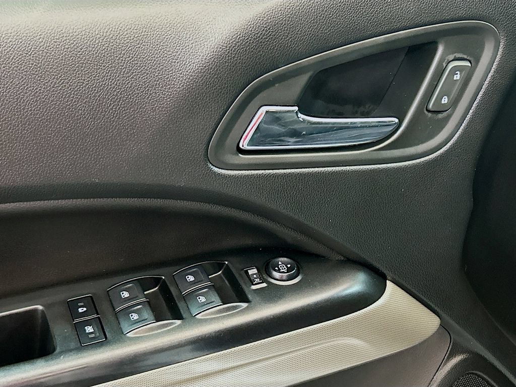 Used 2019 GMC Canyon SLE w/ Driver Alert Package RWD image 15