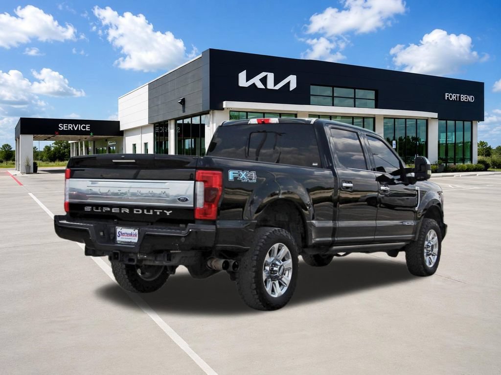 Used 2018 Ford F250 Platinum w/ Platinum Ultimate Package AWD/4WD image 5