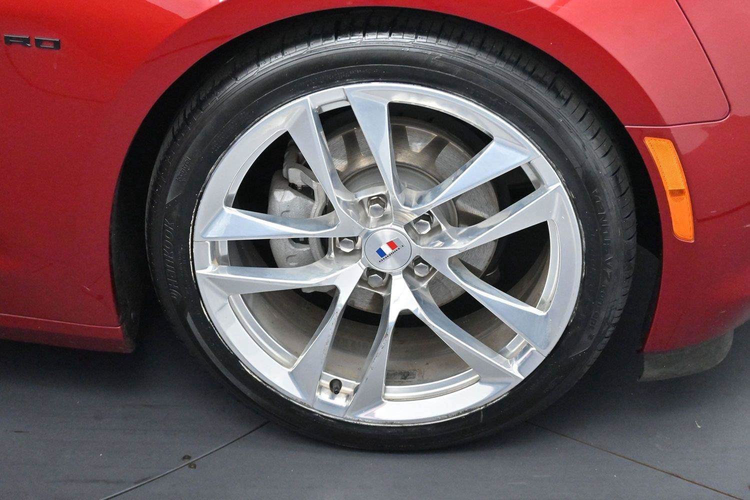Used 2021 Chevrolet Camaro LT w/ Wild Cherry Design Package 1 RWD image 33