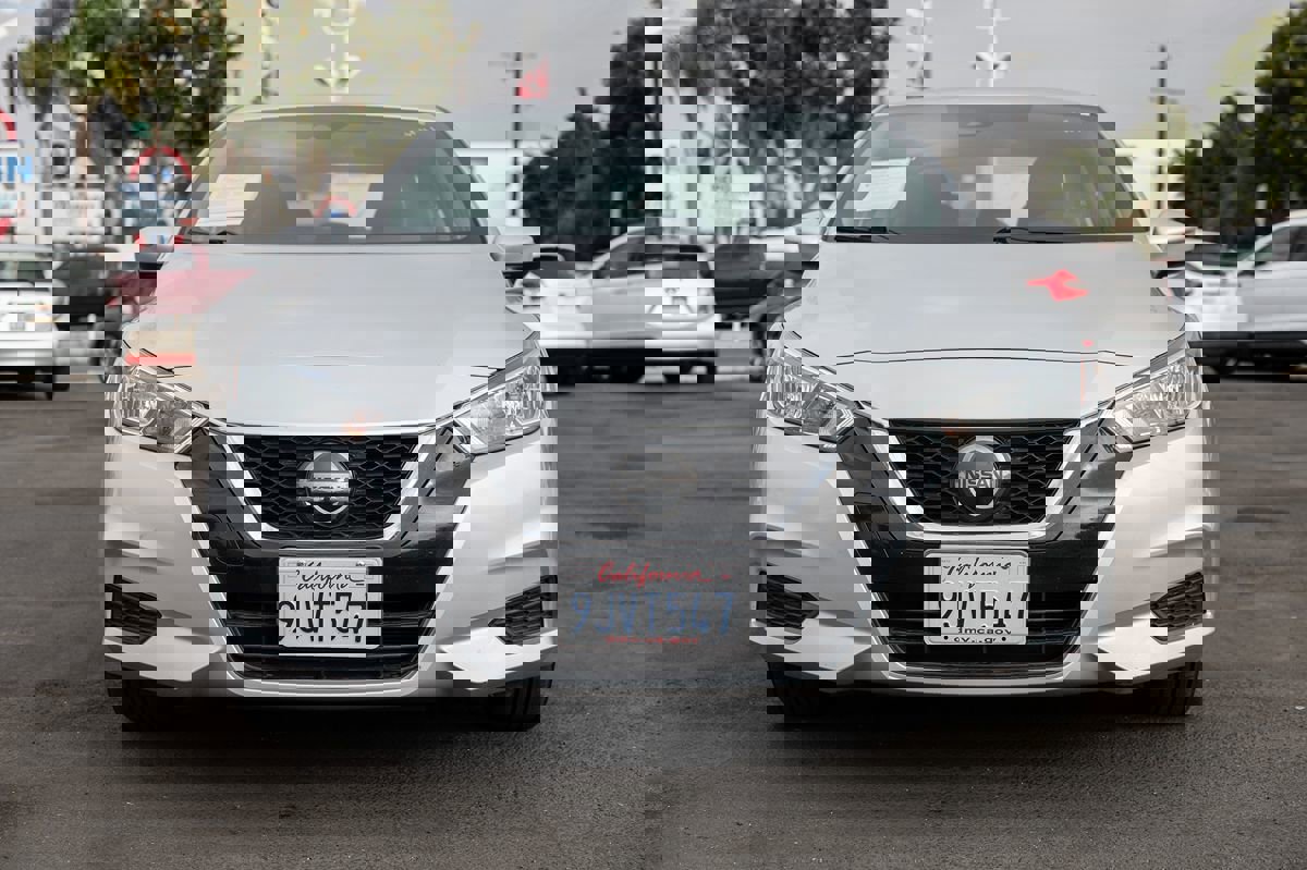 Used 2021 Nissan Versa SV image 9