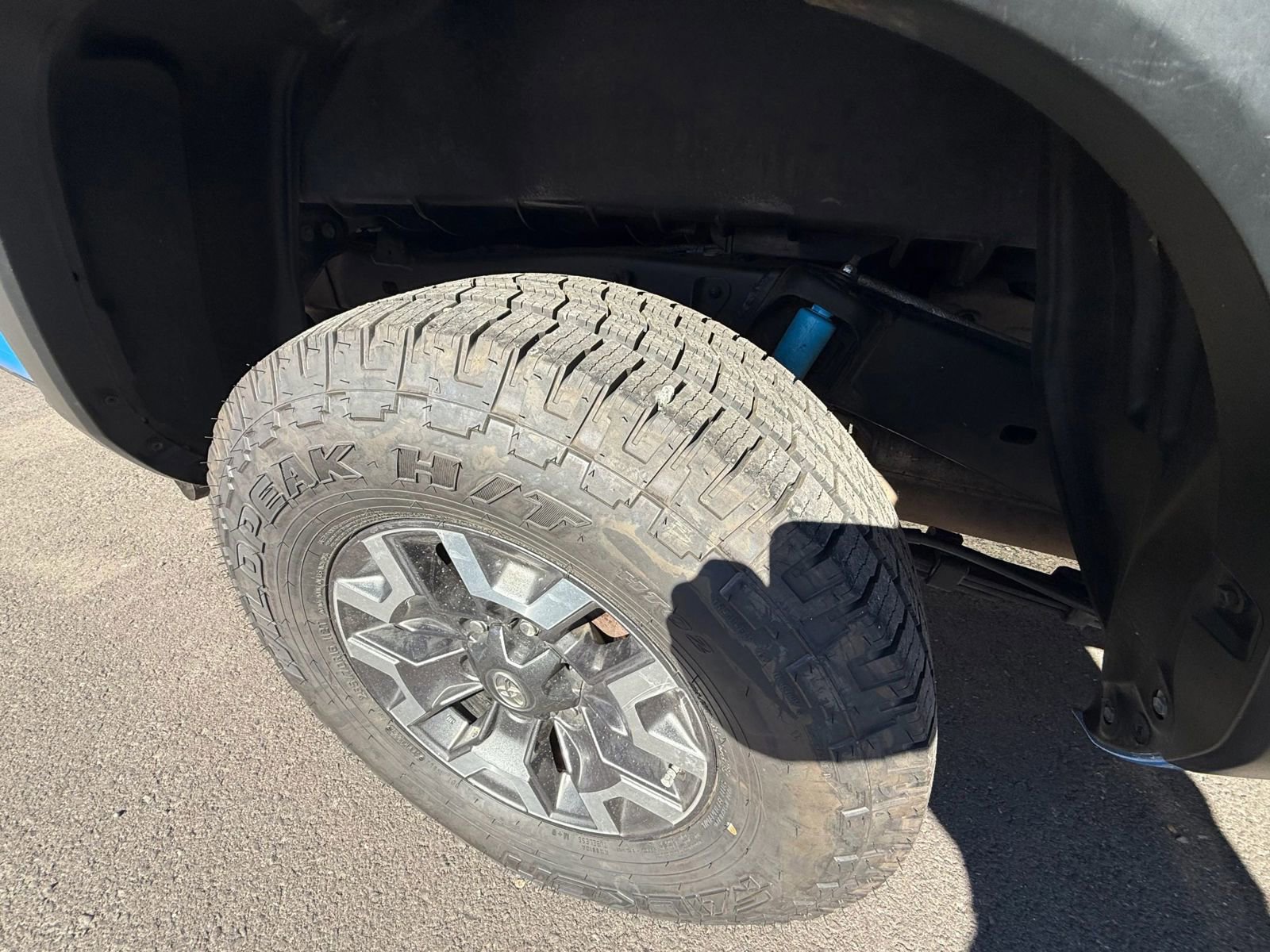Used 2020 Toyota Tacoma TRD Off-Road image 12