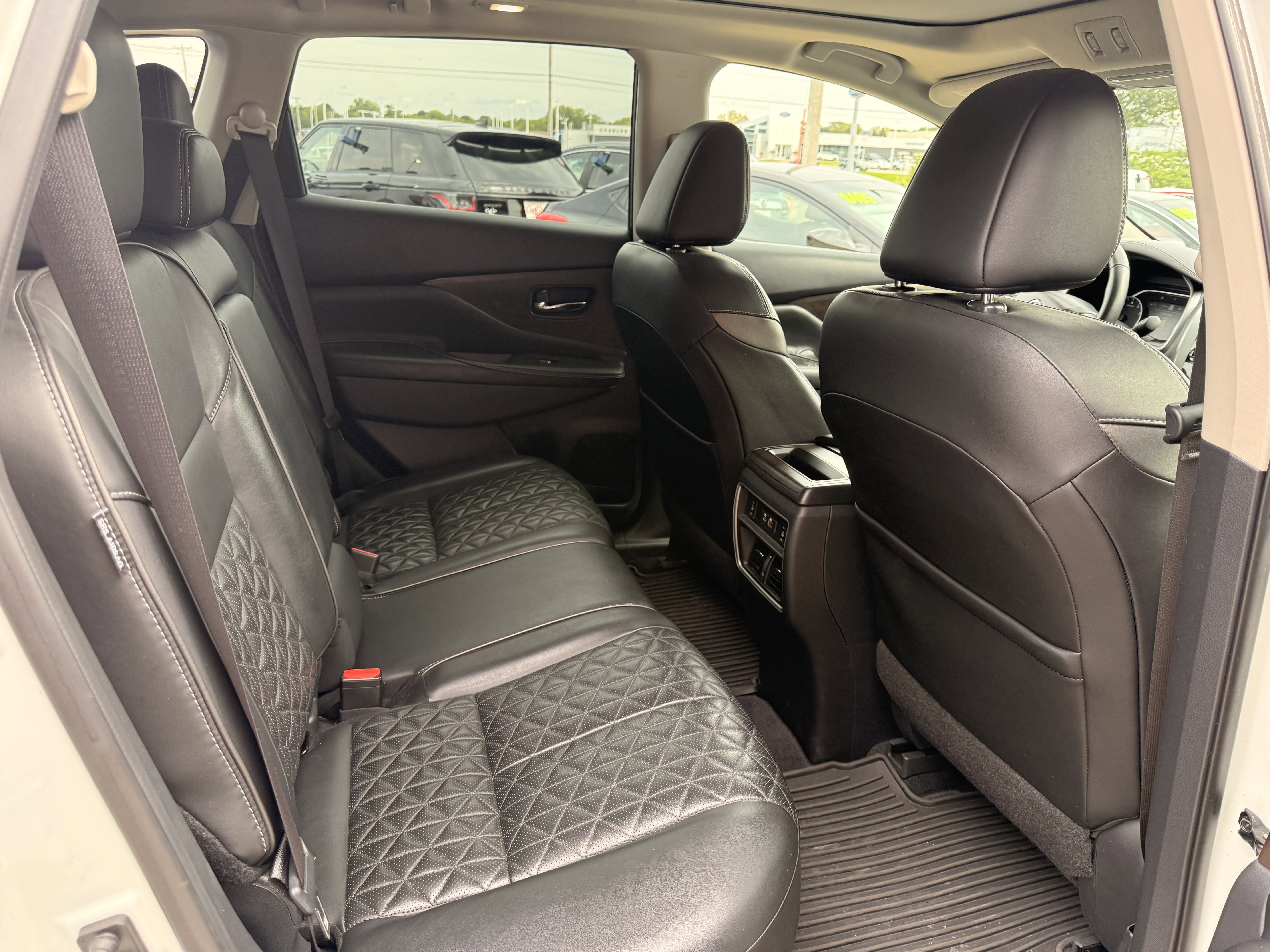 Used 2019 Nissan Murano Platinum w/ Cargo Package image 12