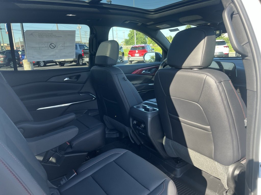 New 2026 Chevrolet Traverse Z71 w/ Driver Confidence Package image 29