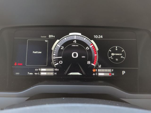 New 2026 Toyota Tundra Limited AWD/4WD image 21