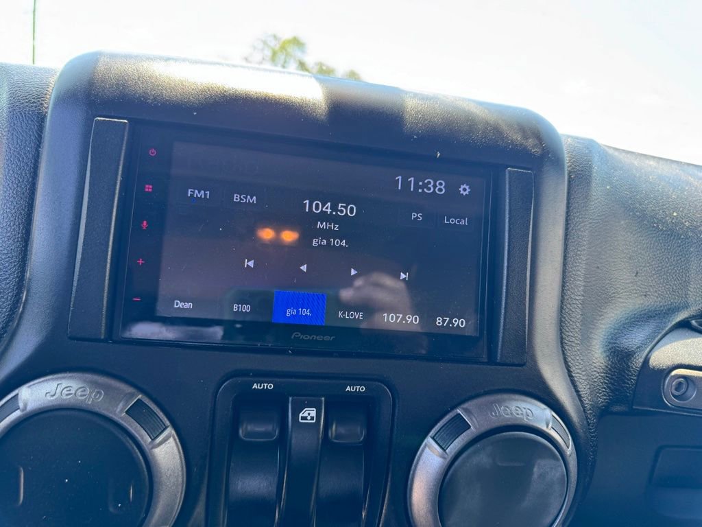 Used 2015 Jeep Wrangler Sport w/ Quick Order Package 24S image 26