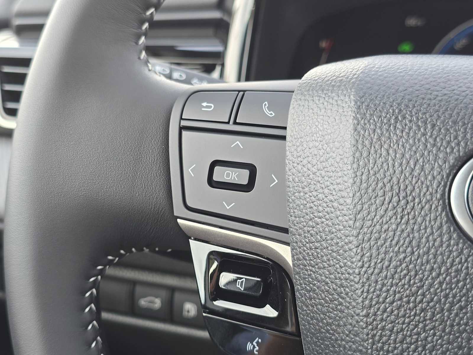 Certified 2026 Toyota Camry SE image 34