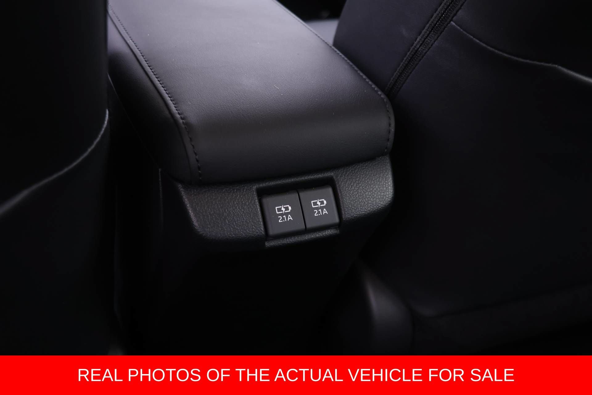 Certified 2019 Toyota Prius Limited w/ Premium Convenience Package FWD image 5