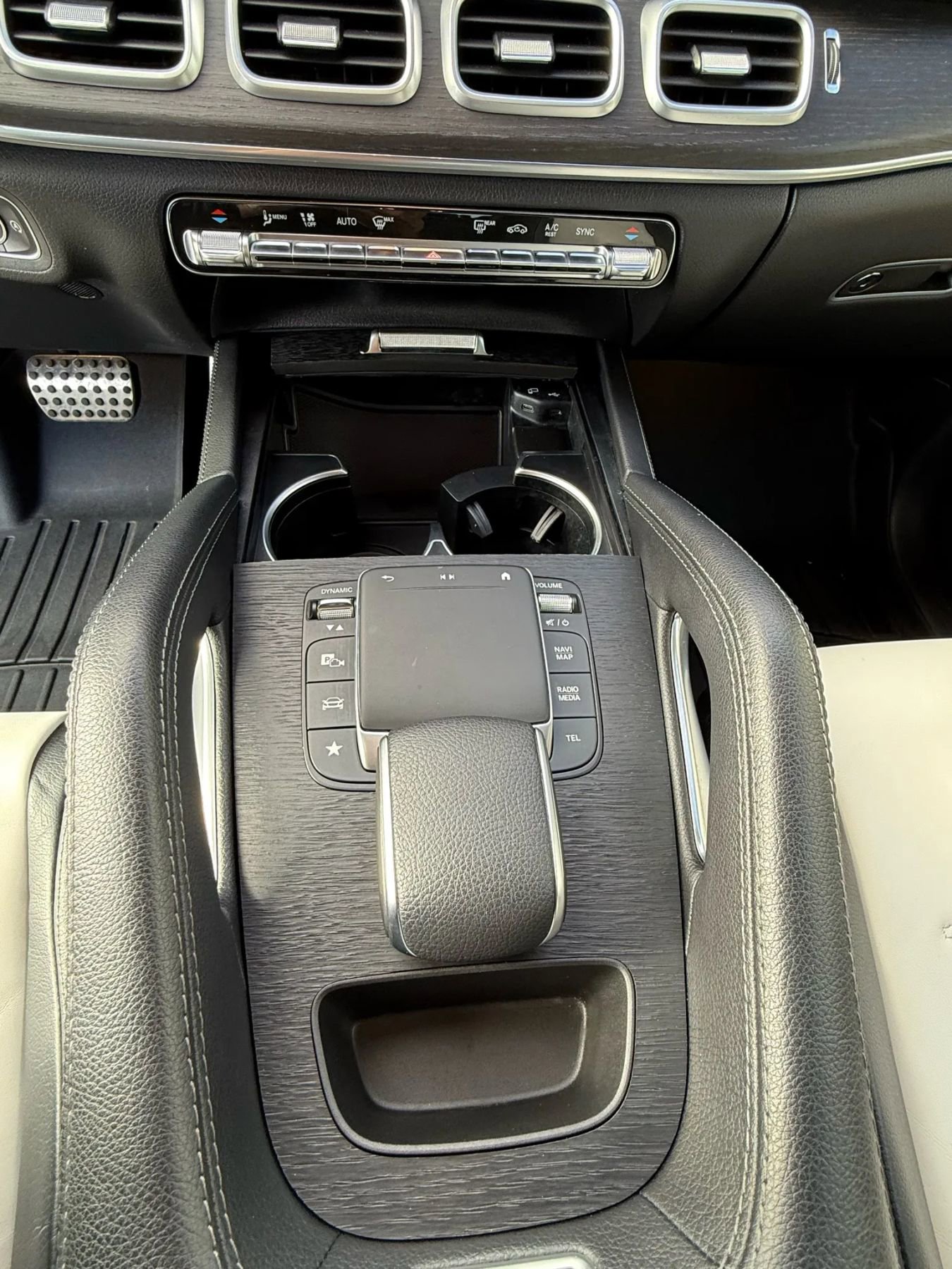 Used 2022 Mercedes-Benz GLE 450 4MATIC image 26