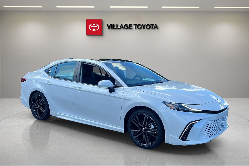 New 2026 Toyota Camry XSE FWD image 7