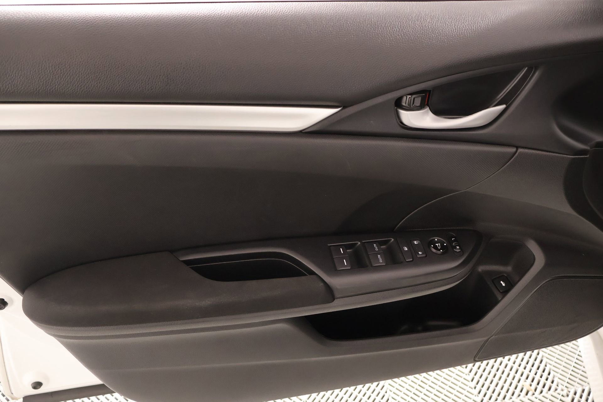 Used 2020 Honda Civic LX image 14