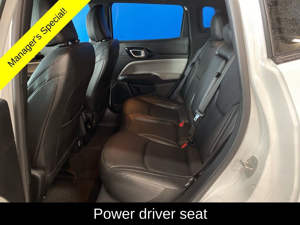 Used 2025 Jeep Compass Limited AWD/4WD image 11