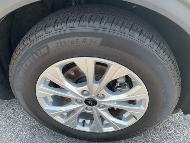 Used 2024 Ford Escape Active image 14