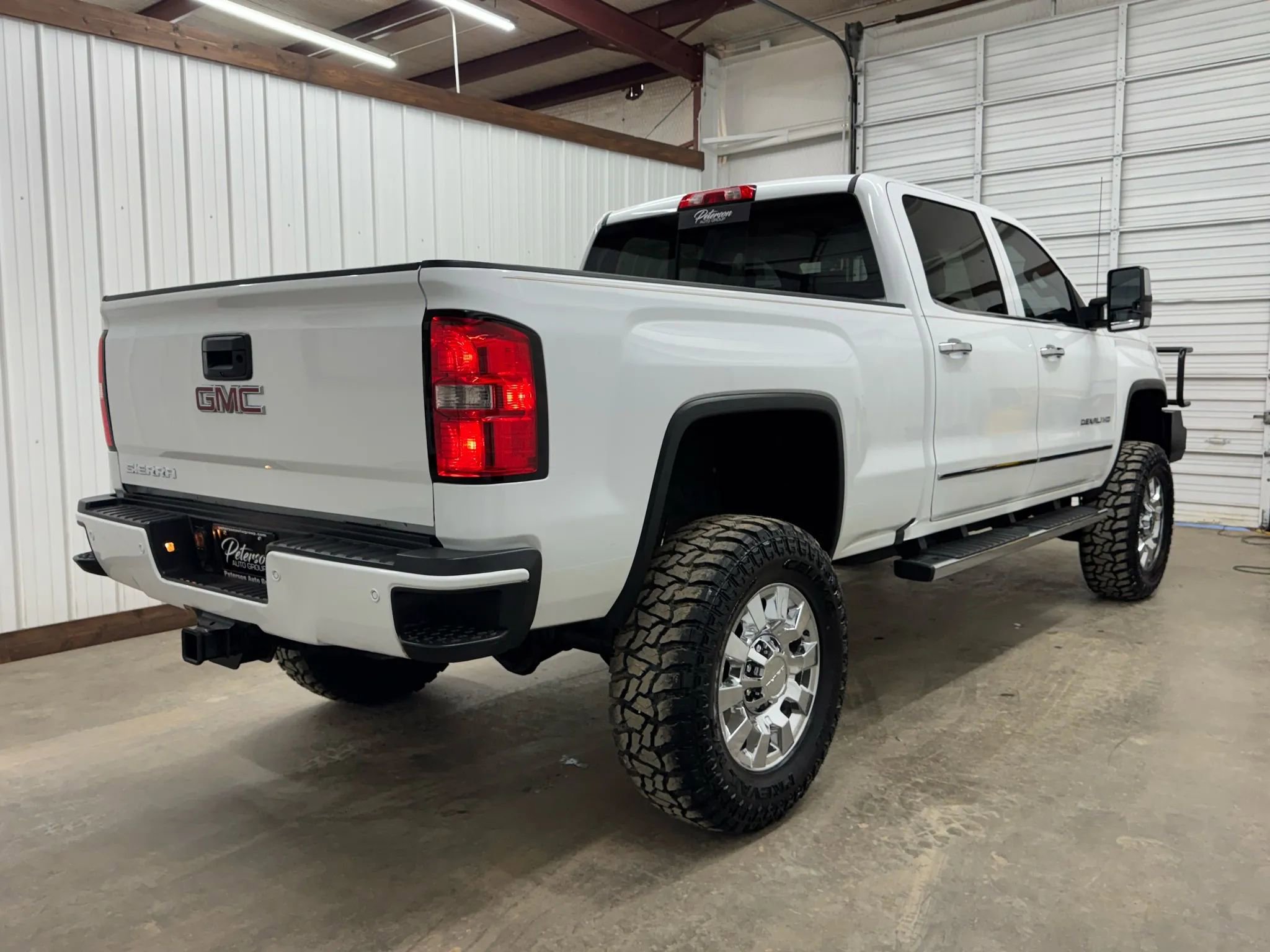 Used 2016 GMC Sierra 2500 Denali w/ Driver Alert Package image 4