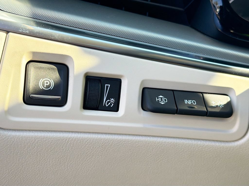 New 2026 Cadillac XT5 Premium Luxury w/ Driver Assist Package FWD image 36