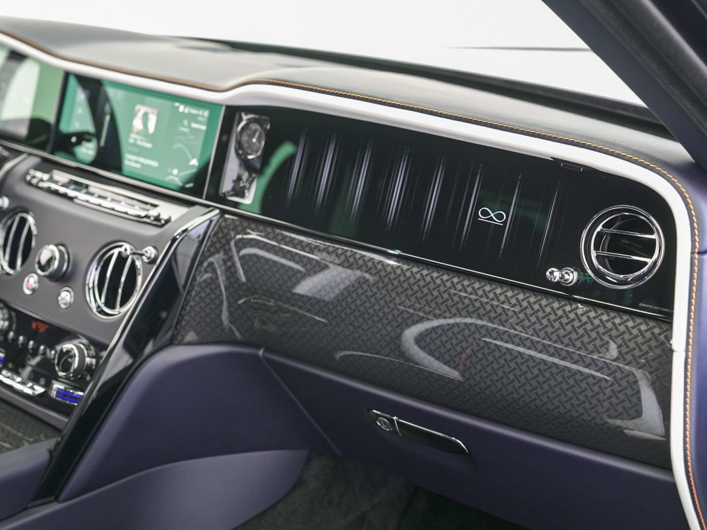 New 2026 Rolls-Royce Cullinan Black Badge image 84