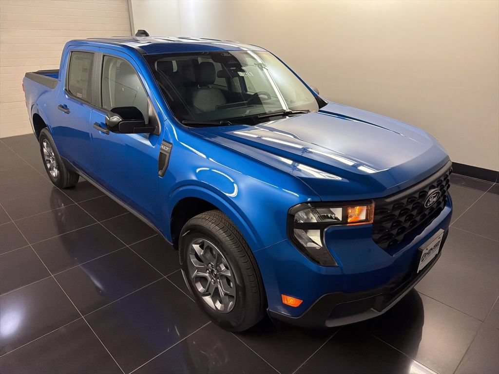 New 2026 Ford Maverick XLT w/ XLT Luxury Package