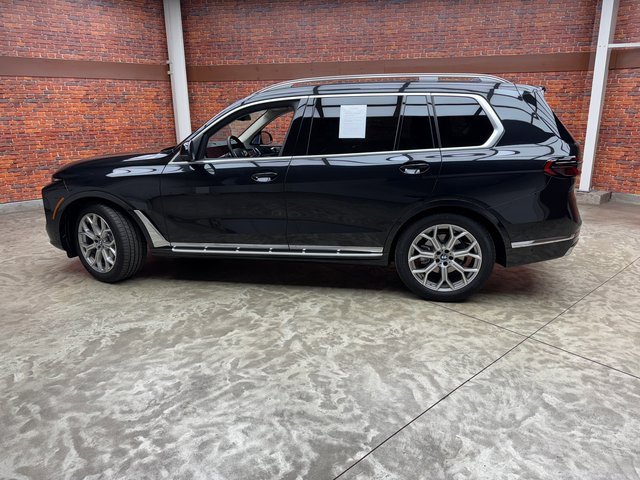 Certified 2025 BMW X7 xDrive40i w/ Premium Package image 2