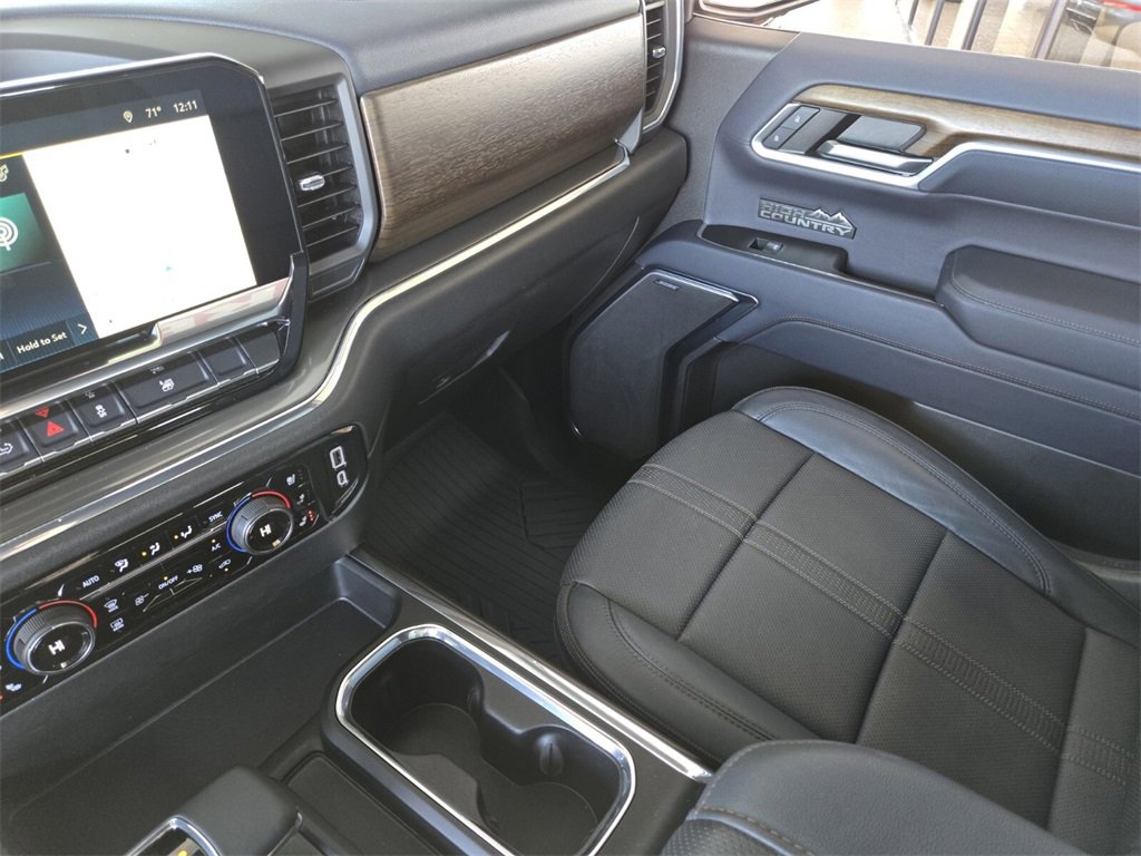 Used 2024 Chevrolet Silverado 1500 High Country w/ High Country Premium Package image 28