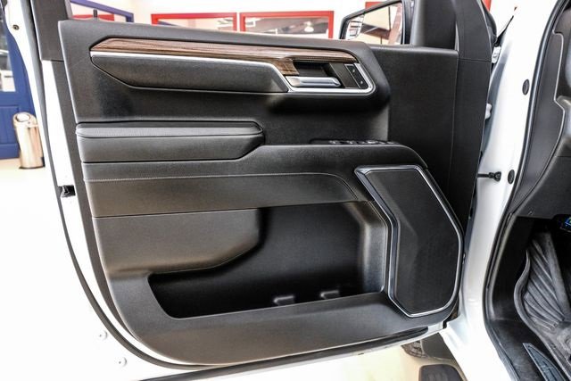 Used 2024 Chevrolet Silverado 1500 LT Trail Boss w/ Protection Package image 35