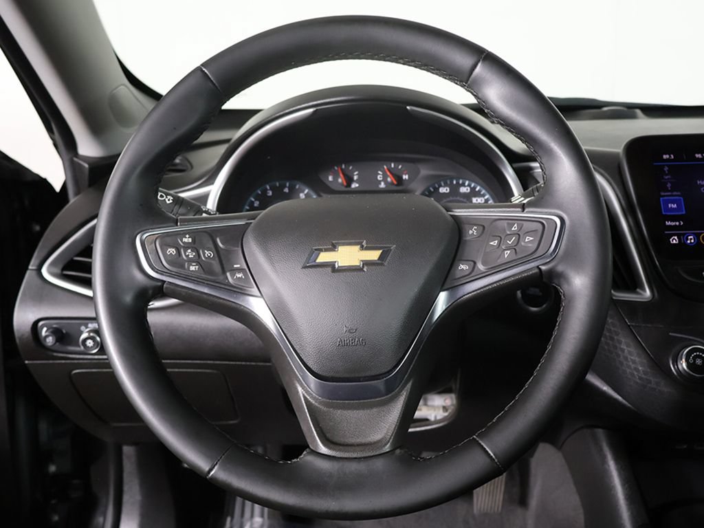 Used 2024 Chevrolet Malibu RS FWD image 33