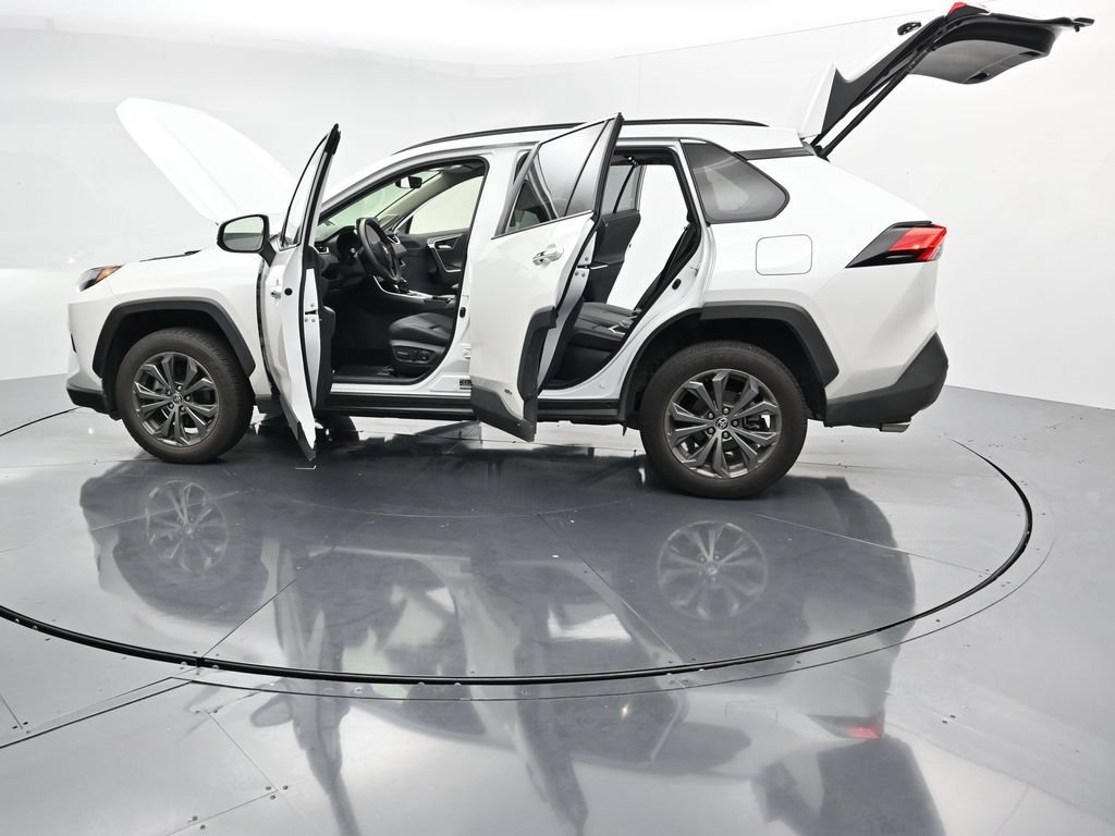 Used 2024 Toyota RAV4 Limited w/ Advanced Technology Package AWD/4WD image 40