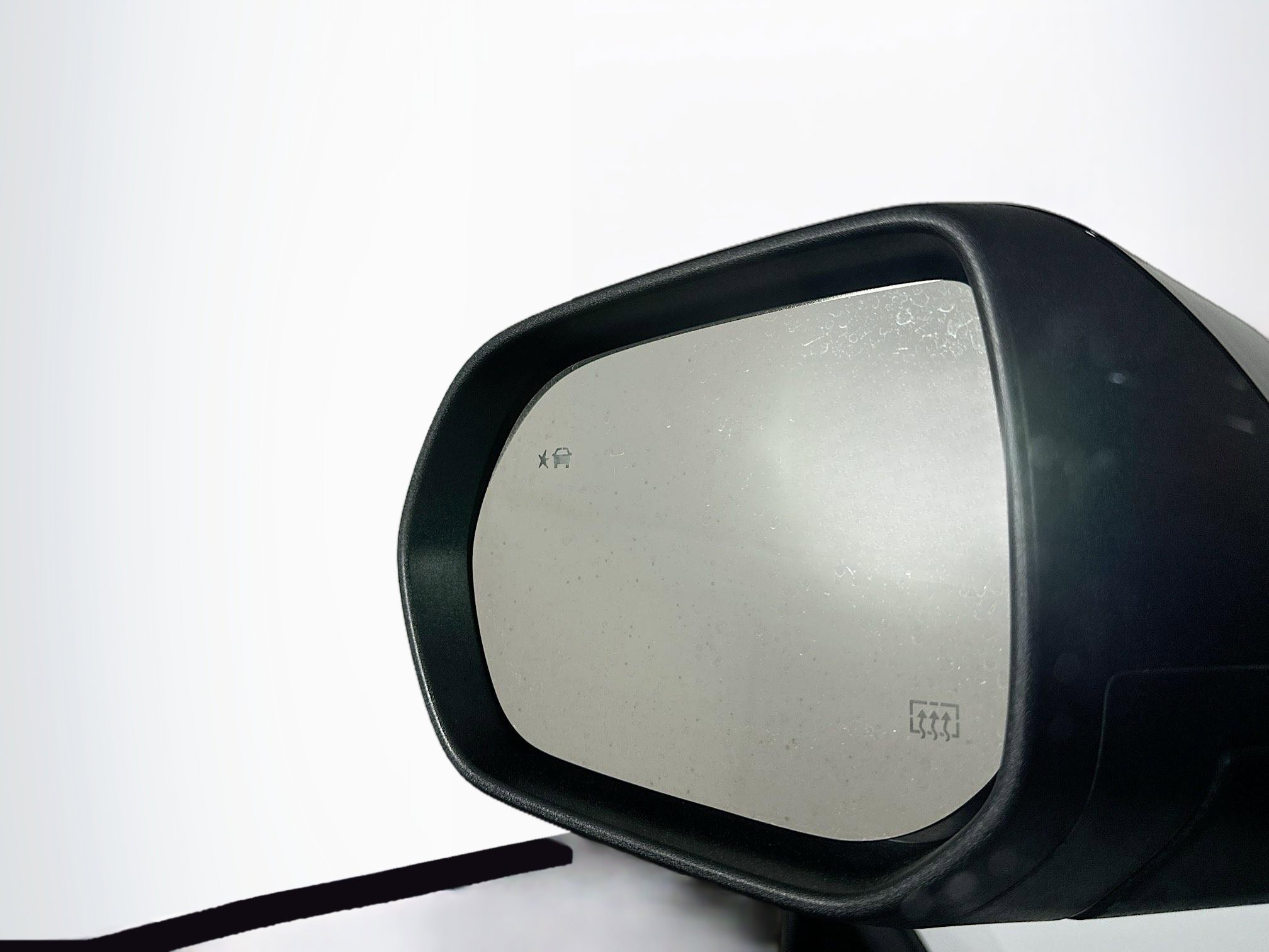 Used 2025 Chevrolet Traverse LT image 16