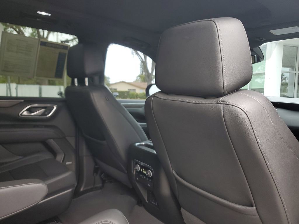 Used 2023 Chevrolet Tahoe LT w/ Luxury Package image 25
