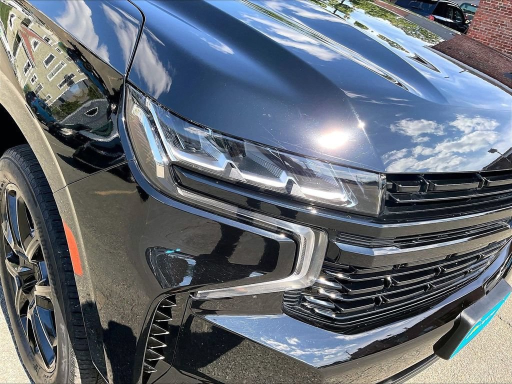Used 2024 Chevrolet Tahoe RST w/ Luxury Package AWD/4WD image 34