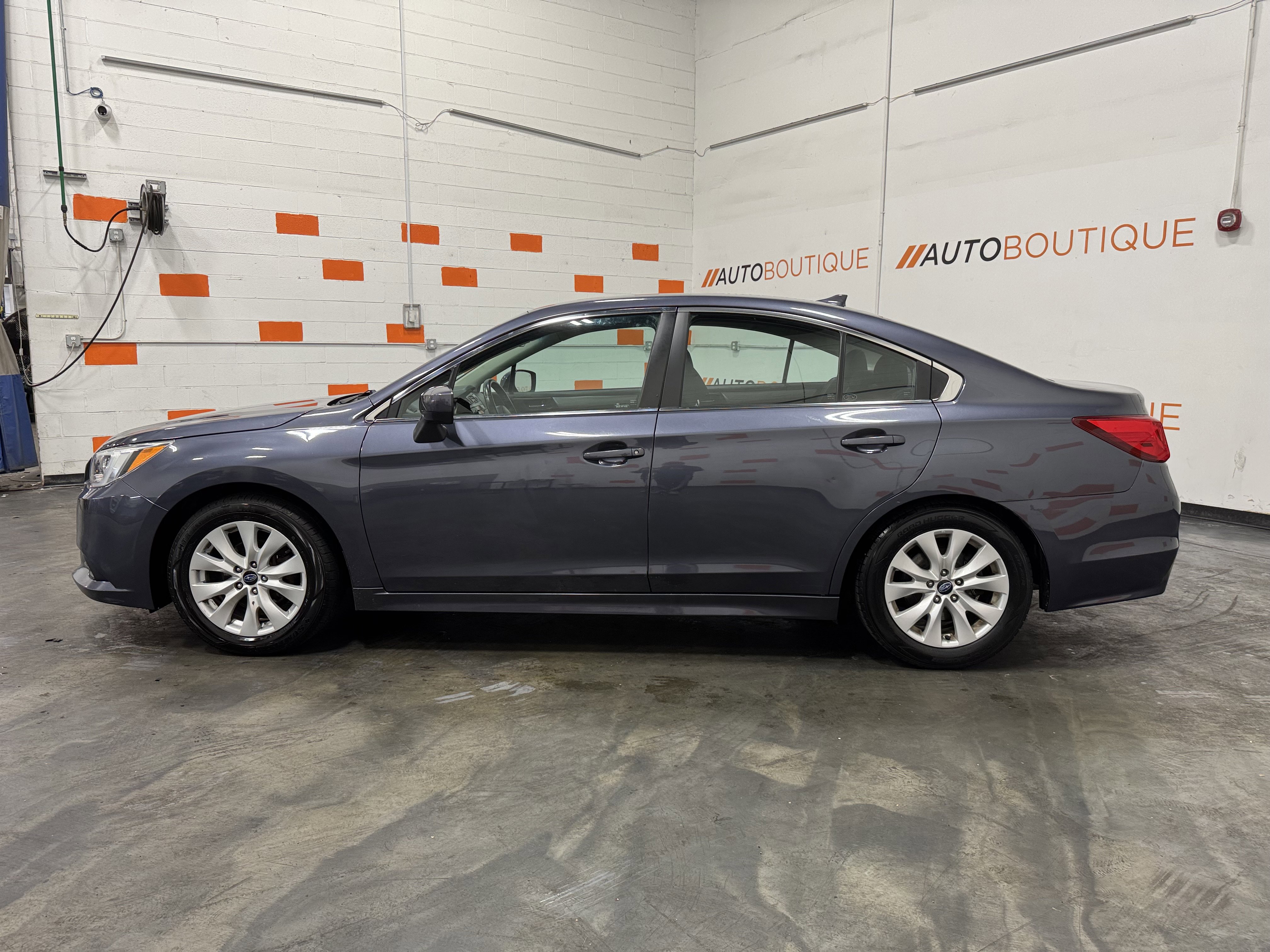 Used 2017 Subaru Legacy 2.5i Premium AWD/4WD image 13