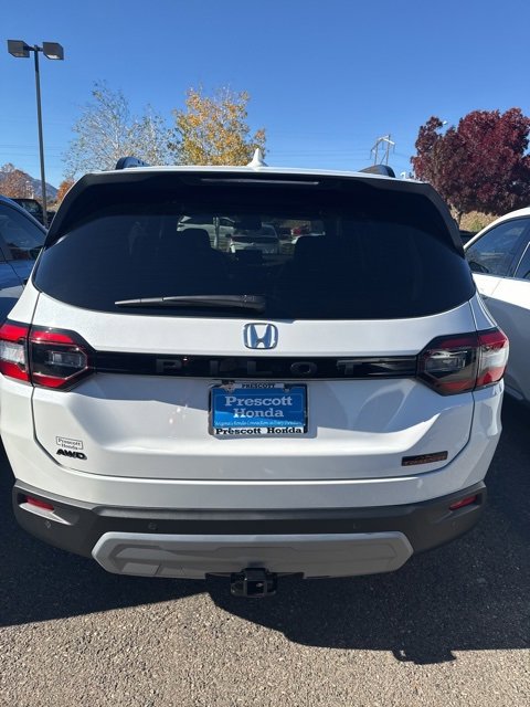 New 2025 Honda Pilot TrailSport image 4