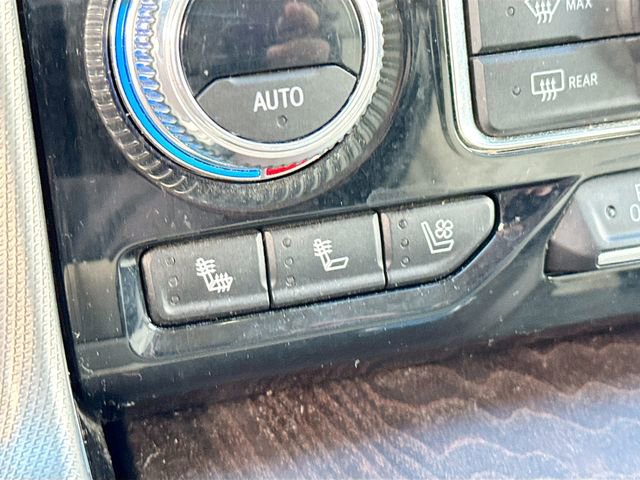 Used 2023 GMC Yukon XL Denali image 21