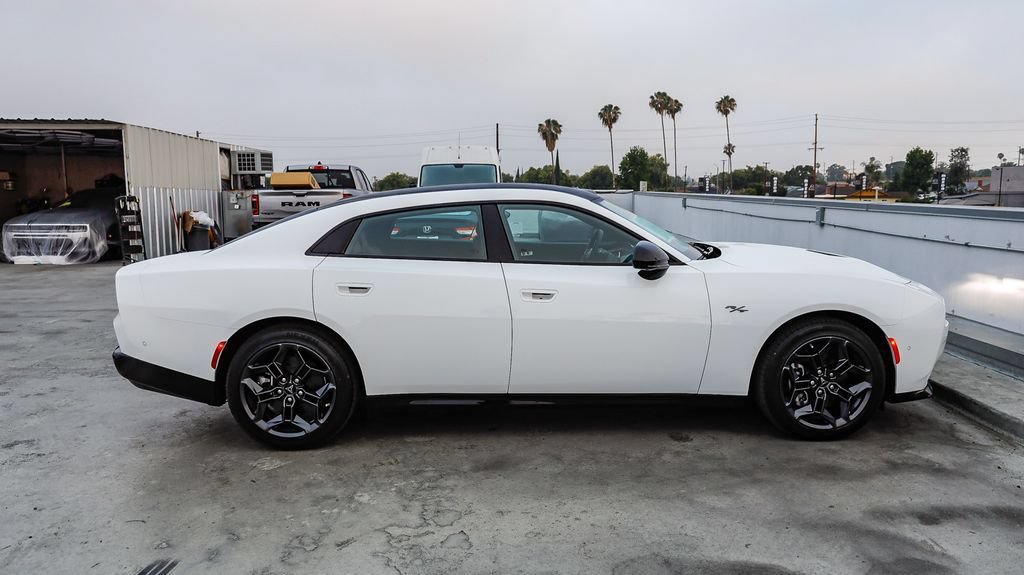 New 2026 Dodge Charger R/T AWD/4WD image 13