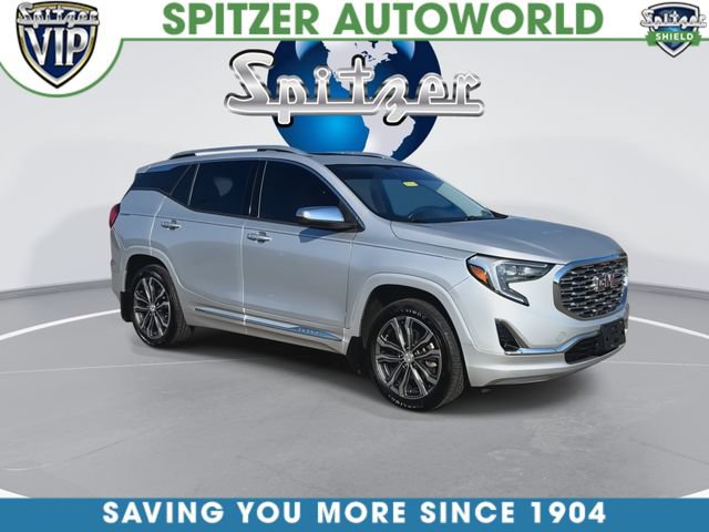 Used 2019 GMC Terrain Denali w/ Driver Alert Package II AWD/4WD image 2