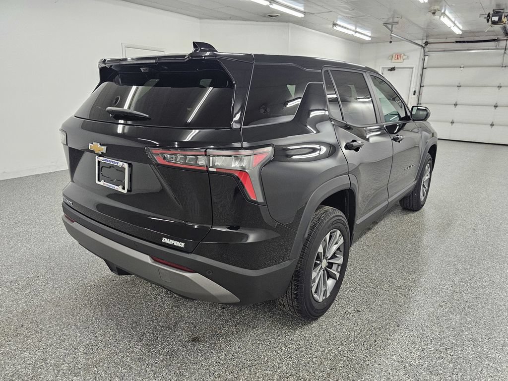 Used 2025 Chevrolet Equinox LT w/ Safety and Technology Package FWD image 4