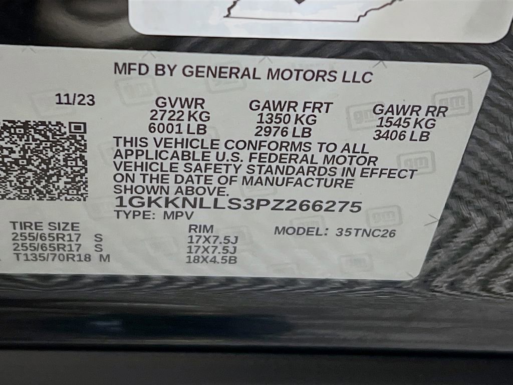 Used 2023 GMC Acadia AT4 w/ LPO, Floor Liner Package image 28