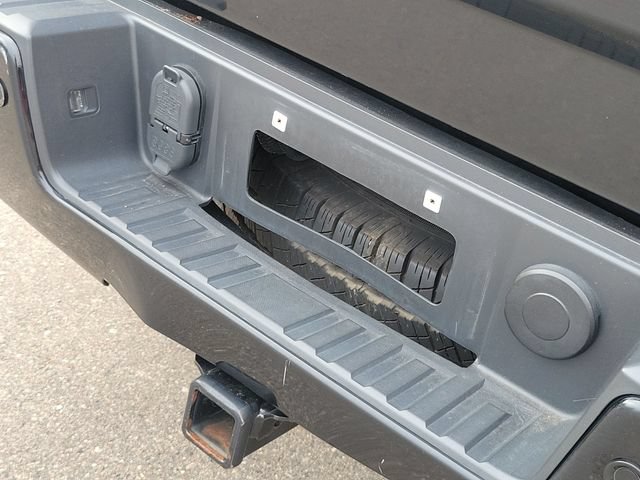 Used 2018 GMC Sierra 1500 Denali AWD/4WD image 39