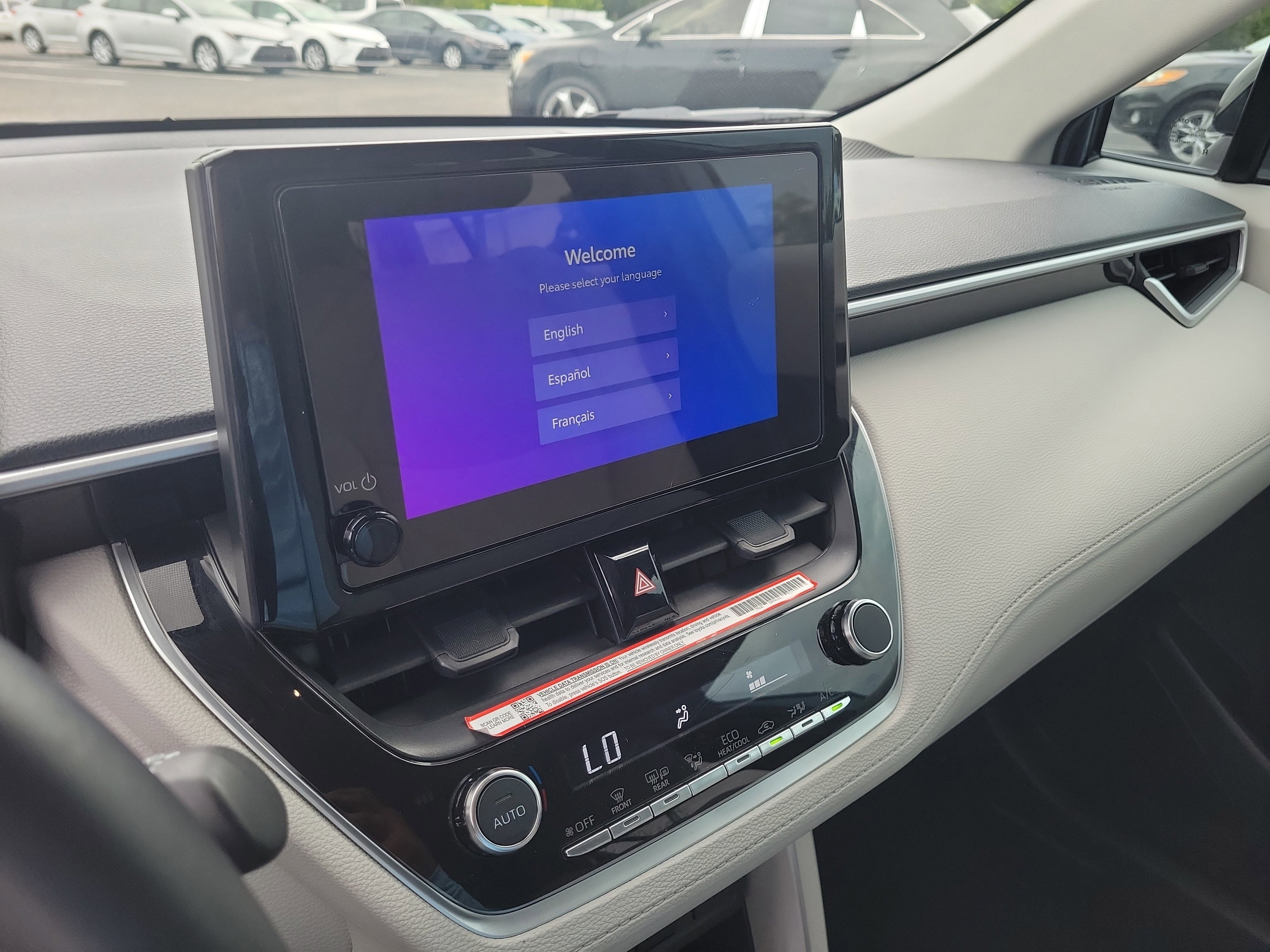 Used 2025 Toyota Corolla Cross LE FWD image 29