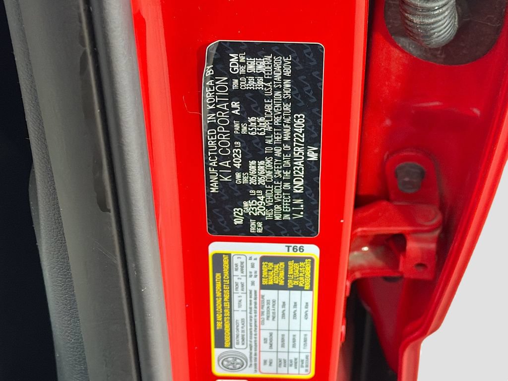 Used 2024 Kia Soul LX w/ Option Group 015 FWD image 31