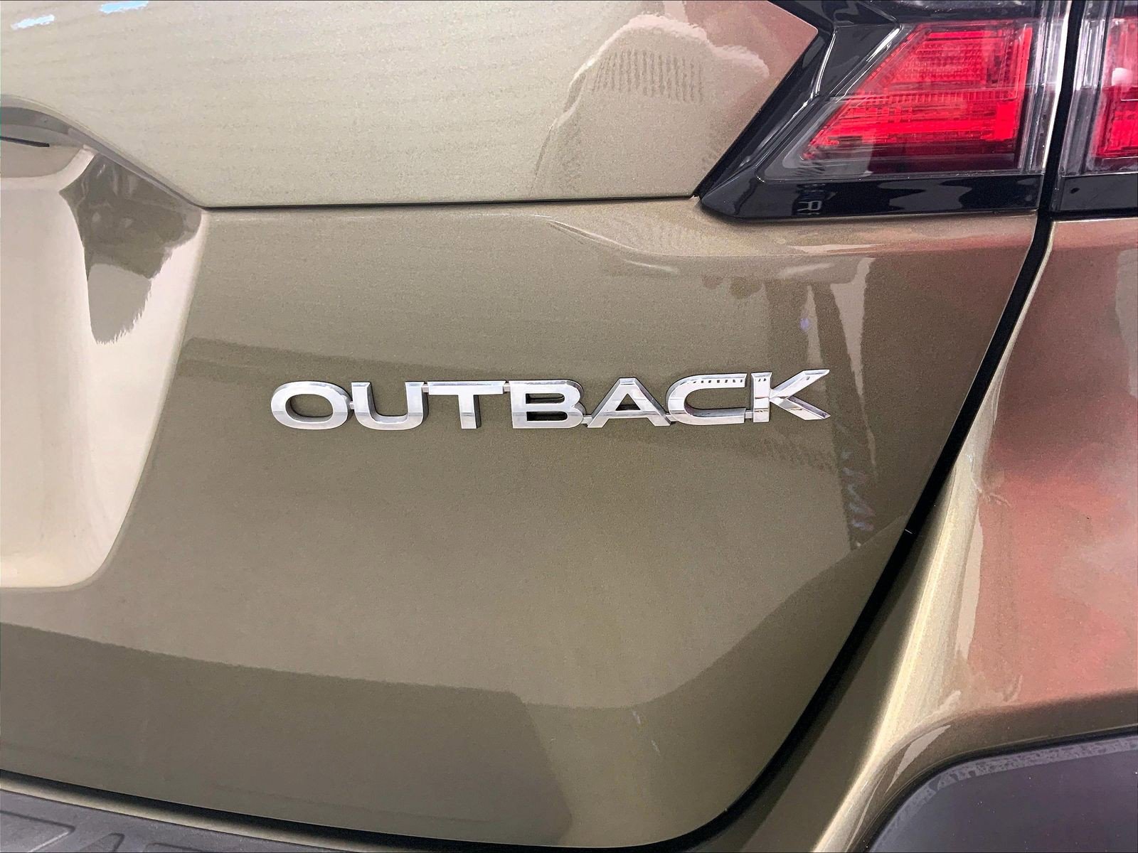 Used 2022 Subaru Outback Premium AWD/4WD image 20