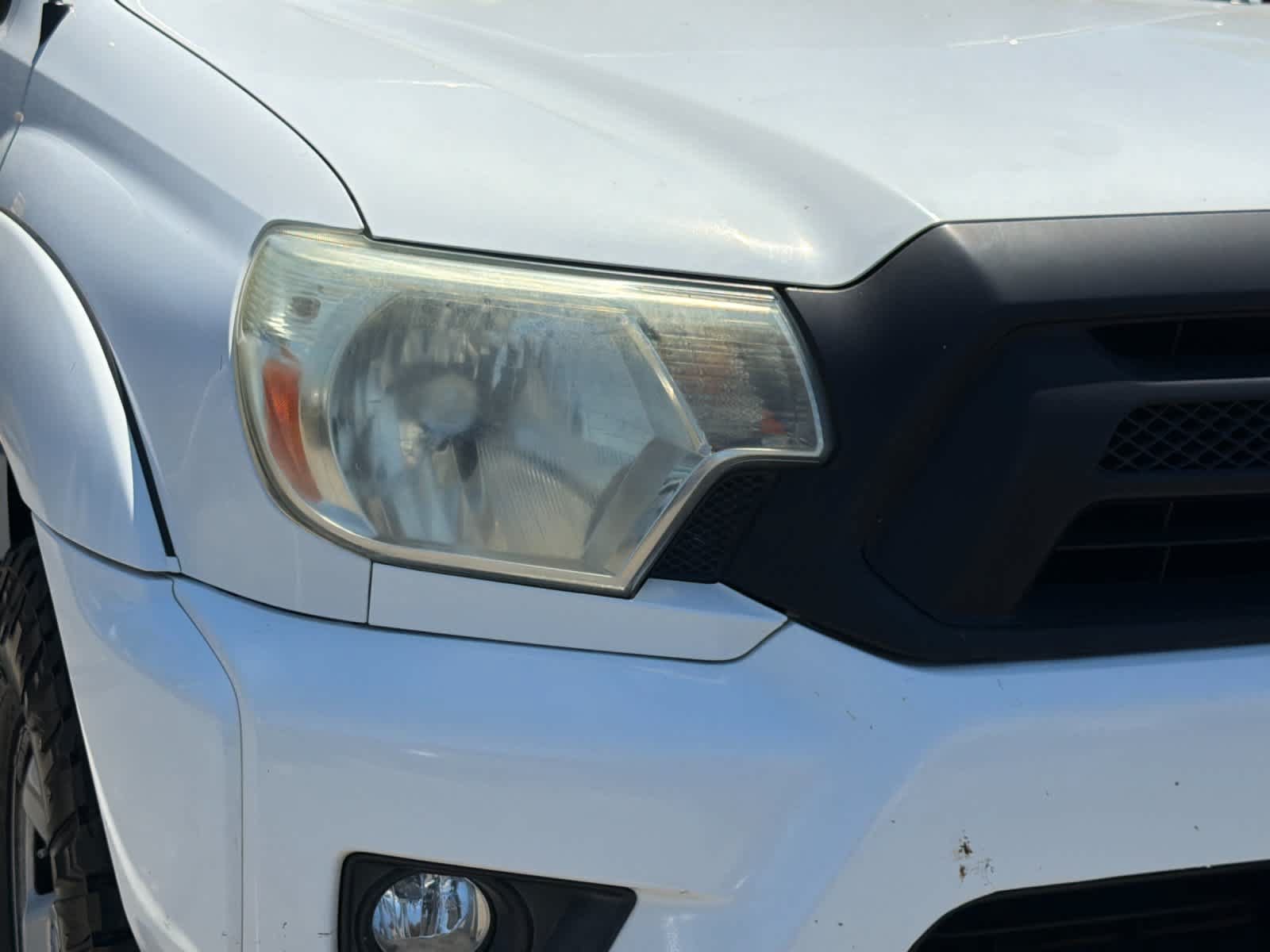 Used 2015 Toyota Tacoma PreRunner w/ SR5 Package RWD image 4