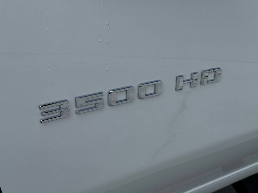 Used 2026 Chevrolet Silverado 3500 LT w/ Convenience Package AWD/4WD image 14