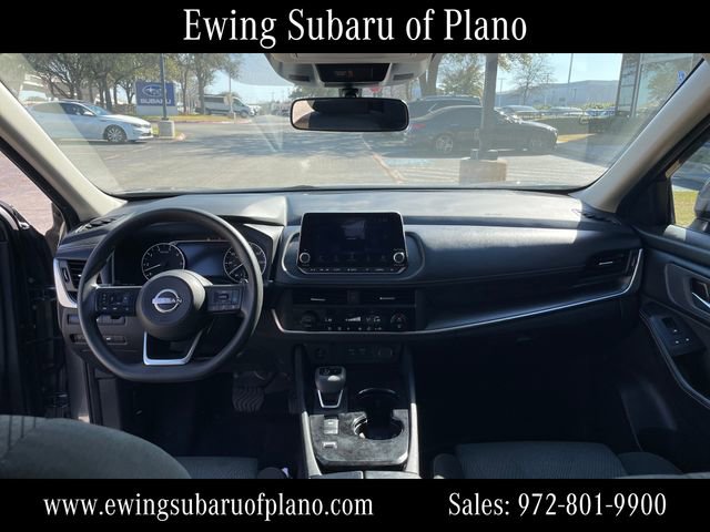Used 2024 Nissan Rogue SV image 13