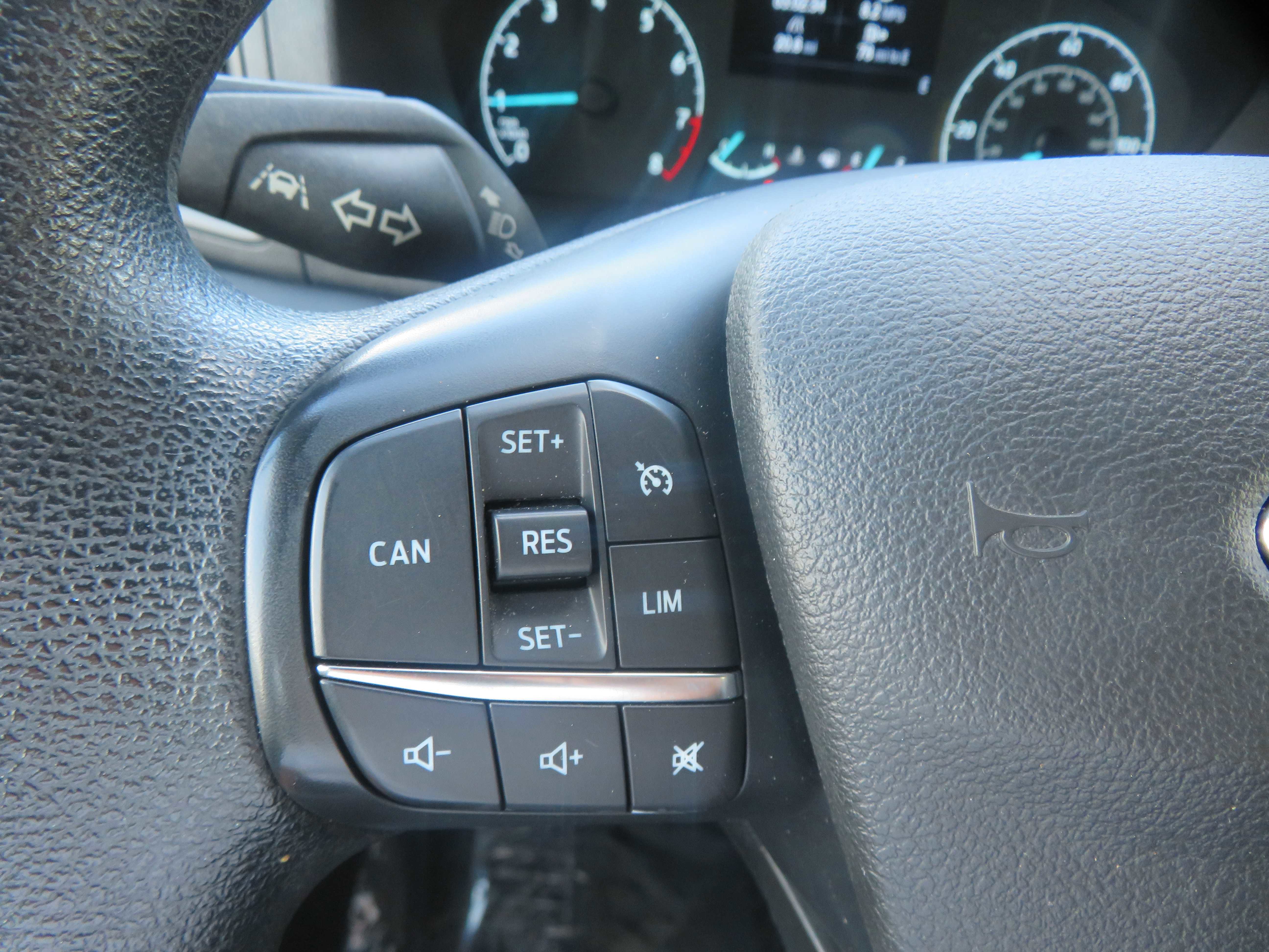 Used 2021 Ford Transit 350 XLT image 39