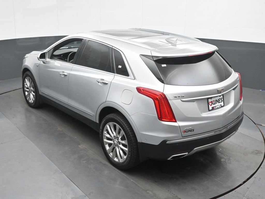 Used 2017 Cadillac XT5 Platinum w/ Driver Assist Package AWD/4WD image 37